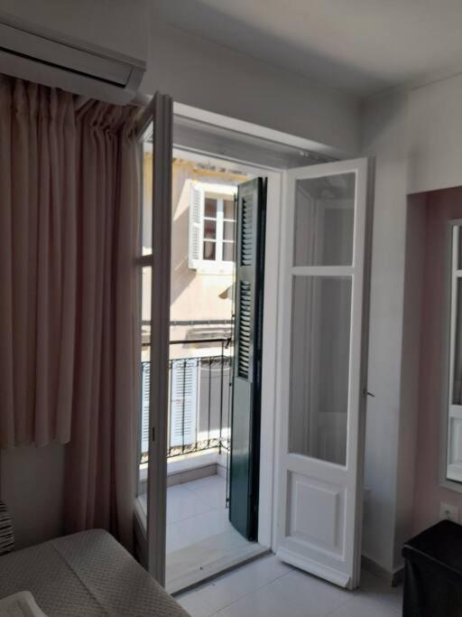 Corfucenterstudios2 Corfu  外观 照片