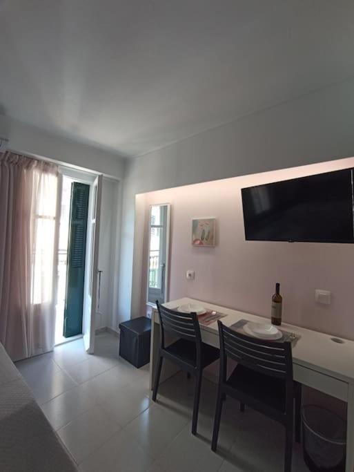 Corfucenterstudios2 Corfu  外观 照片